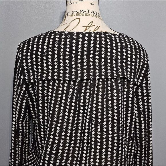 🔥H&M black dress with tiny stars. So pretty. EUC, Oversized size 6. - Picture 8 of 9